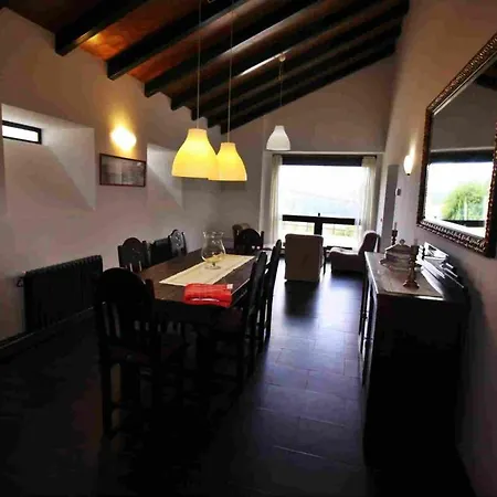 度假居 Casa Lugar O Campon 巴尔多维尼奥